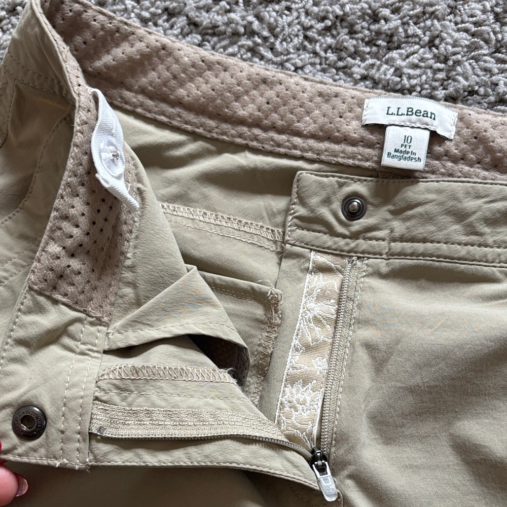 L.L. Bean Comfort Trail Khaki Zip Pocket Crop Pants - Picture 6 of 16